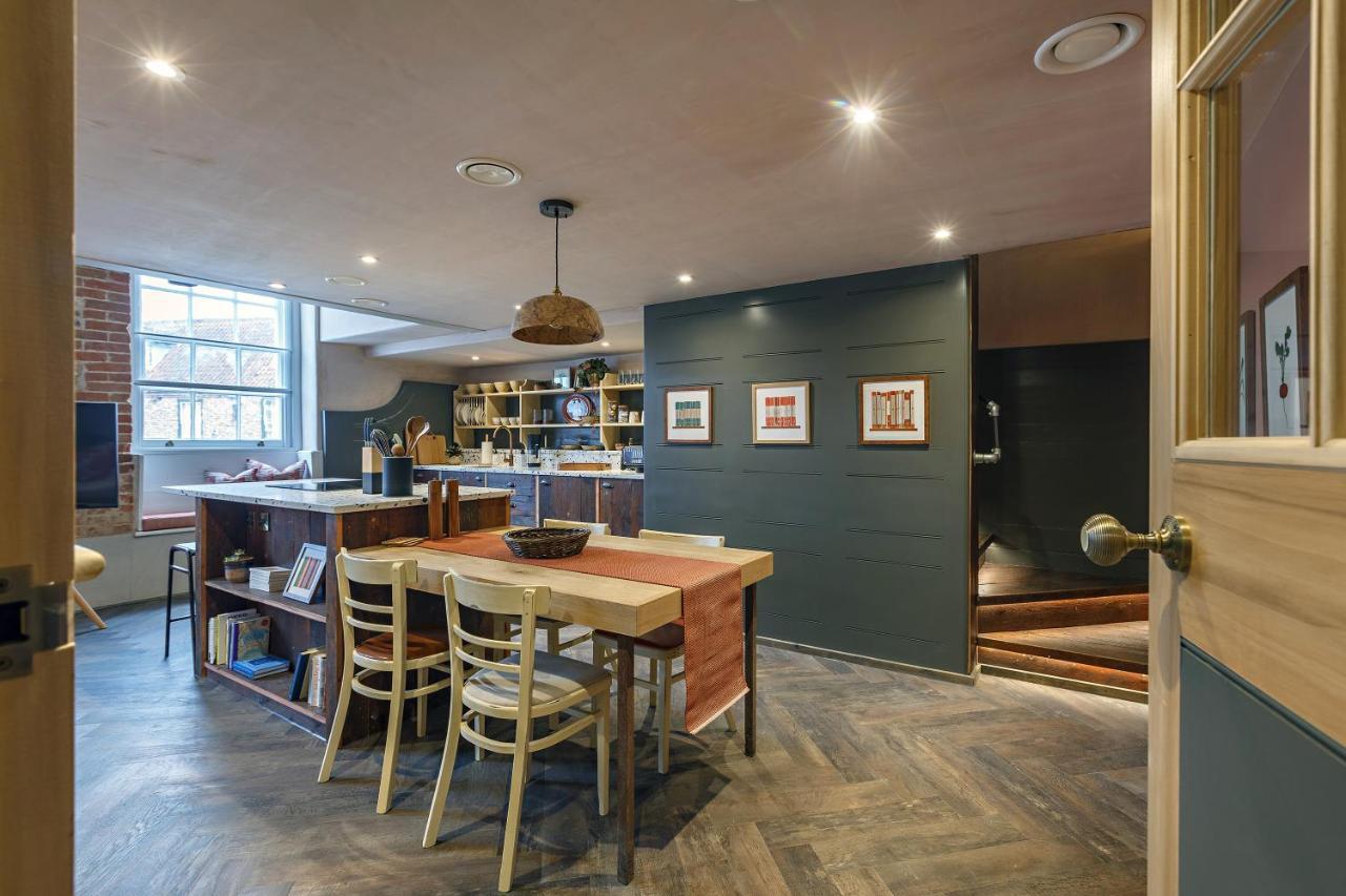 Apartment Shirehall